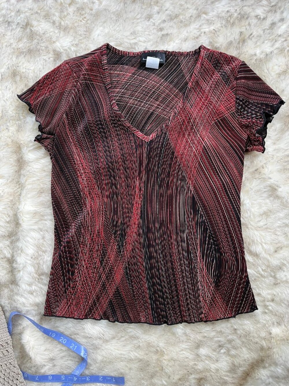 Vintage Y2k Textured Lettuce Hem V-neck Short Sleeve T-shirt